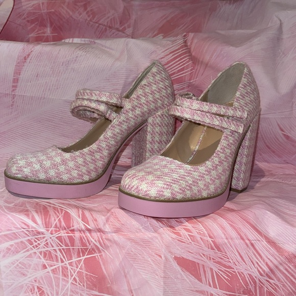 Steve Madden Twice Pink/white platform Mary Jane size 11 - Picture 4 of 8